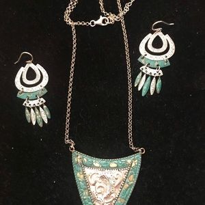 Silpada N3018 Patina Shield Sterling Silver Necklace and earrings set W2836